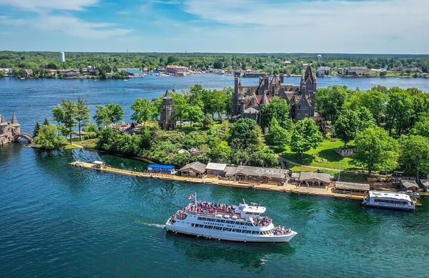 1-Hour 1000 Islands Cruise from Ivy Lea with views of Boldt Castle