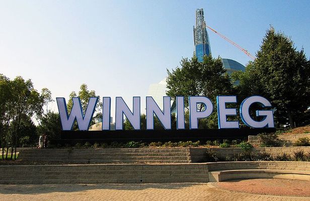 Private City Tour in Winnipeg