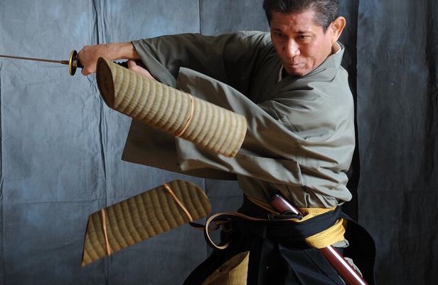Tokyo:Sword and archery samurau lessons from a true master