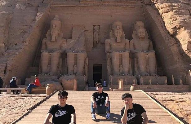 3 Nights Nile Cruise Aswan to Luxor including Tours and Eclipse