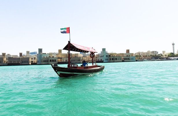 Private Dubai Historical Tour and Abra Ride