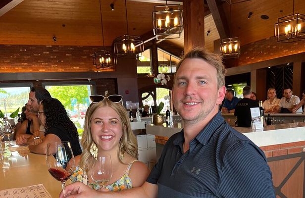 West Kelowna Full Day Wine Tour