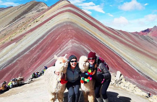 Rainbow Mountain Private Tour via the Shortest Route (7:00 A.M.)