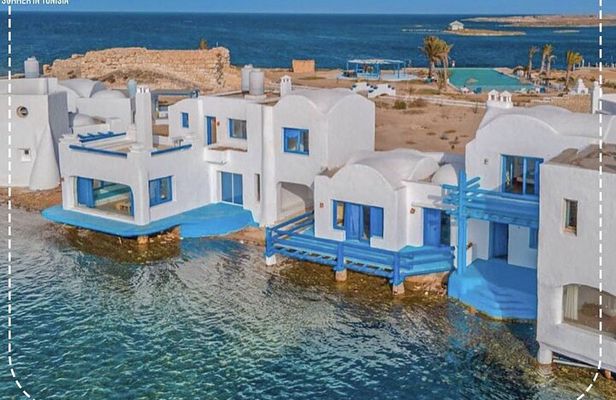 Boat trip discovered the ille El bibane