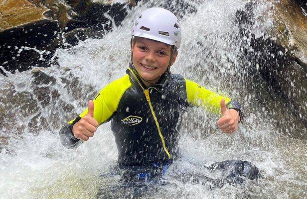 Family Gorge Walking