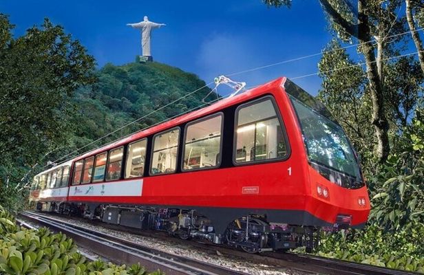 City Tour Full VIP - Corcovado Train + Churrascaria Rodízio