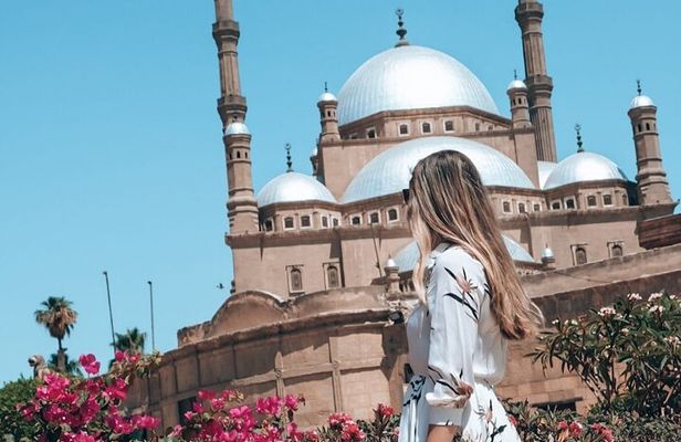 Full Day Tour Giza Pyramids,Sphinx, Cairo Citadel, Mosque & Khan