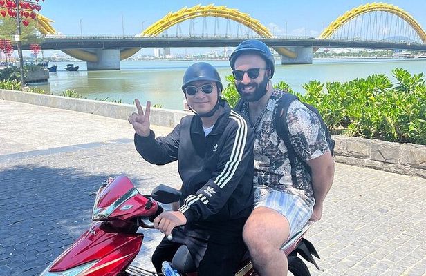 Motobike tour with local - Foody Private Tour
