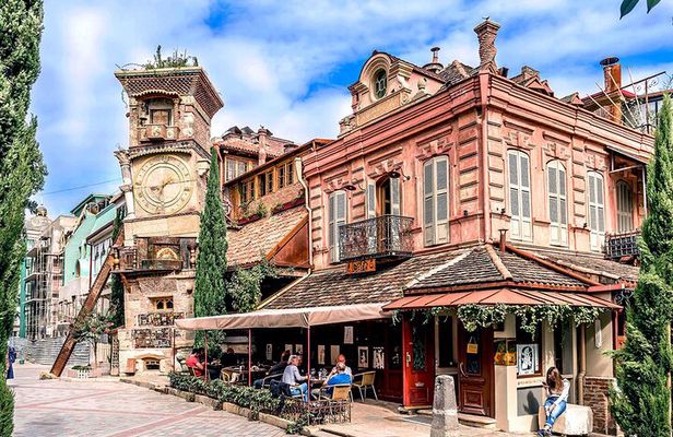 Group Tour: Must see of Georgia in 2 days from Yerevan 