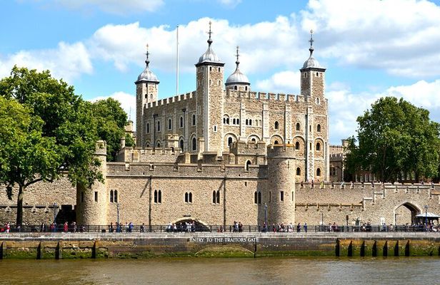 London In One Day Tour with River Cruise & London Eye Option