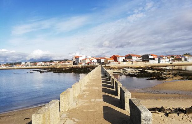 Rías Baixas - Arousa Island, Combarro and Mussel Boat