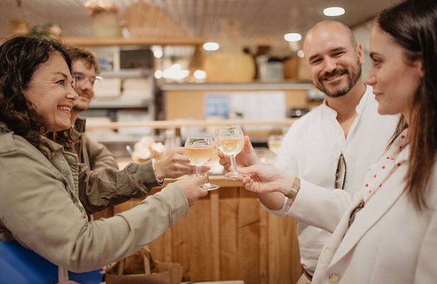 Historical Center, Bordeaux Food Tour
