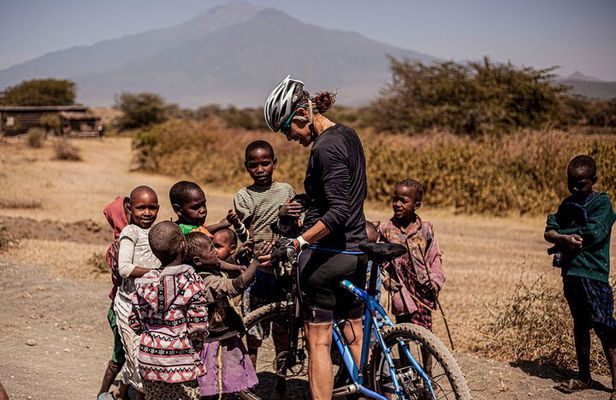 3 Days Private E-Bike Tour in West Kilimanjaro