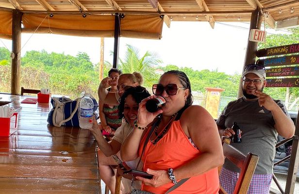 Customized Bar Hopping Tours From Montego Bay Resorts
