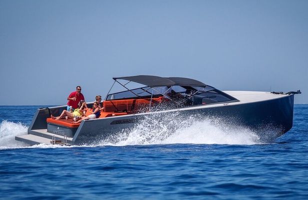 Private Cruising with Axiom Yacht from Hvar