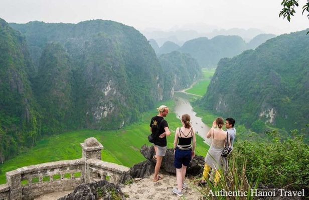 1 Day Luxury Tour in Bai Dinh, Trang An and Mua Cave From Hanoi