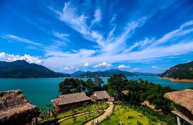 Admire unique beauties and customs of Mai Chau in 2-day-tour