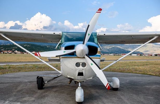 Montenegro Scenic Air Tour: Panoramic Cessna Flight Experience