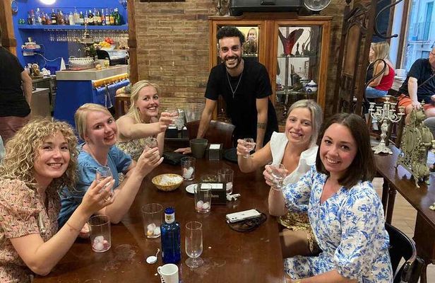 Wine and Tapas walking Tour in Malaga