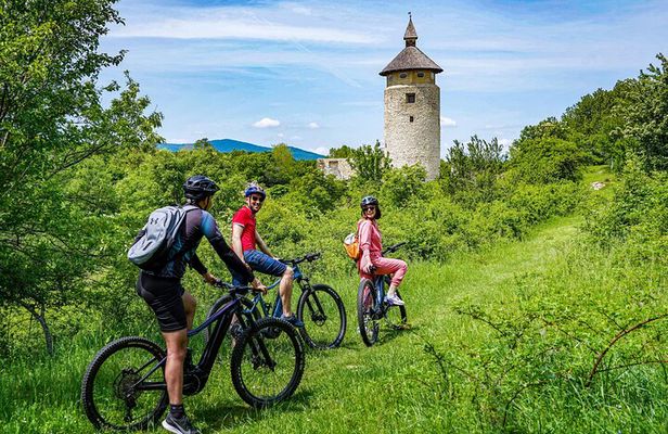 Rakovica Private Countryside Bike Tour with Barac Caves