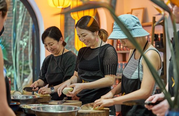 Hanoi Cooking Class: Culture, Tales, Local Market, Free Pick-Up