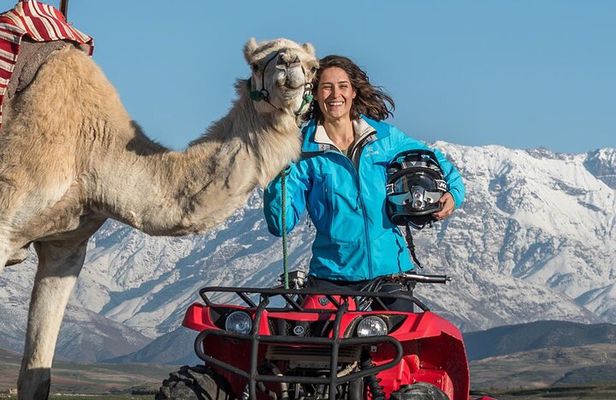 Agafay Desert: Camel Ride and Quad bike with Dinner Show