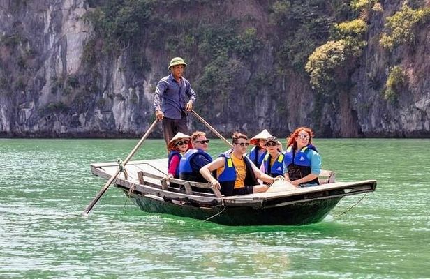 5-star Halong Bay Day Cruise from Hanoi and Return