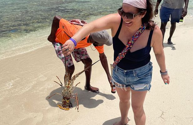  Negril Glass Bottom Boat Tour+Snorkeling visit Booby cay island 
