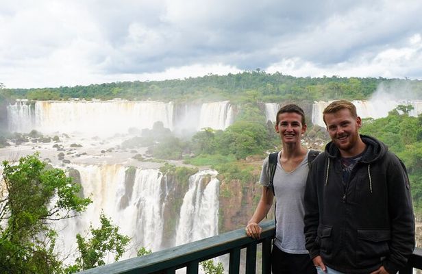 Iguazú Experience in 2 days: Argentine and Brazilian Falls
