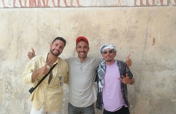 Luxor East and West Bank Tour with Egyptologist
