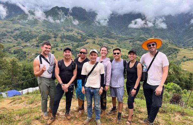 Hanoi-Sapa Trek 2 days 2 nights and Homestay with small group