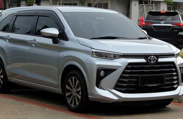 Batam Transport With Female Driver