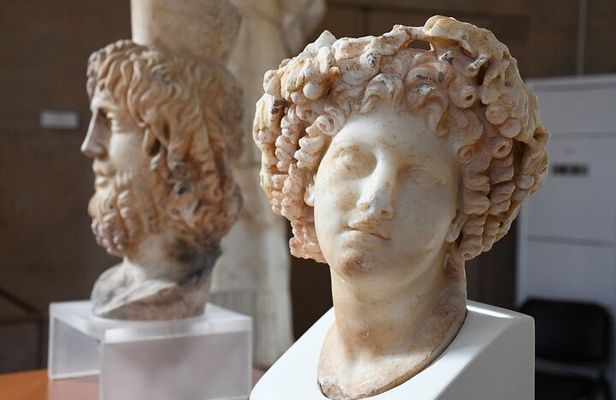 Ancient Corinth, Isthmus/ Kechries Private biblical tour from Athens or Nafplion
