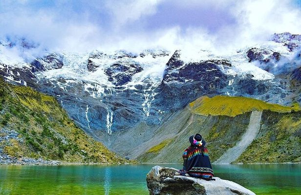 Humantay Lake