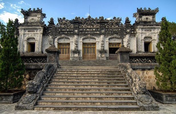 Full-Day Private Tour of Hue with Pick Up
