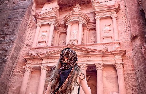 Private 8 Days Tour Incredible Jordan Customizable