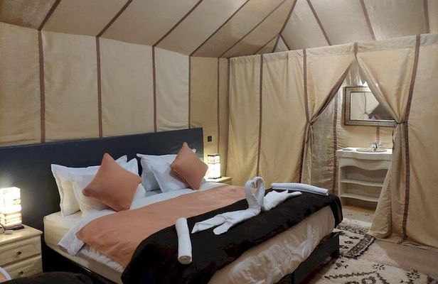 Luxury Camp in Merzouga Desert with Camel ride, Car 4WD