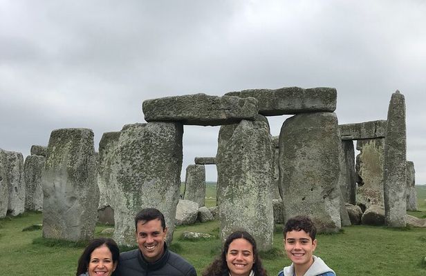 Private Guided Tour of Windsor, Stonehenge and Bath