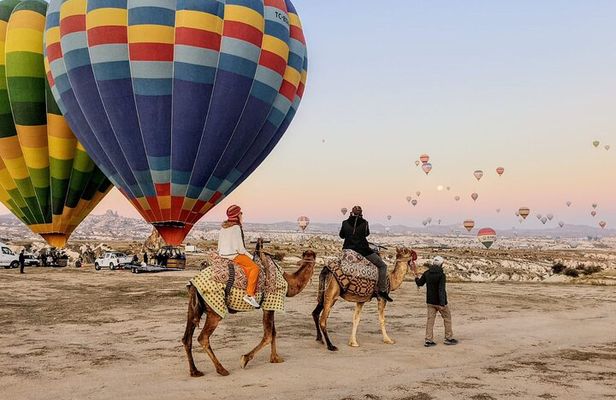 2 Hours of Camel Safari in Cappadocia
