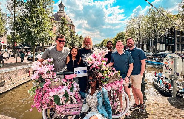 Humans of Amsterdam - Cultural Walking Tour incl. meeting locals