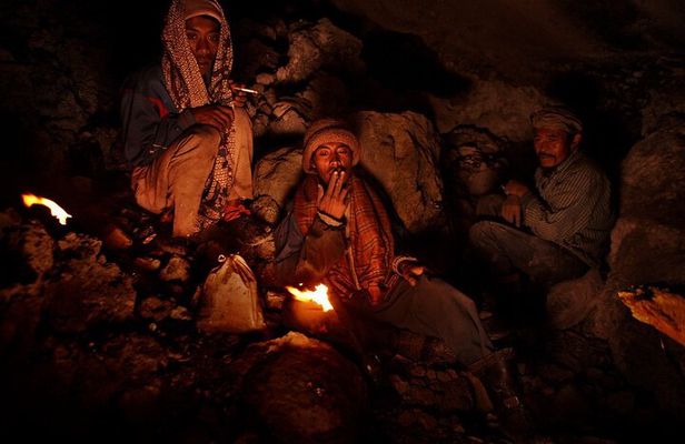 Ijen Crater Midnight Tour From Bali and Back to Bali