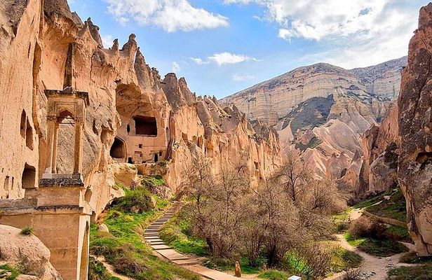 Cappadocia: Full-Day Small Group Tour with Lunch & Tickets