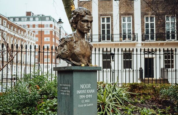 Women of Bloomsbury Walking Tour