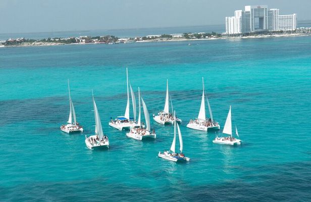 Complete Isla Mujeres excursion from Cancun with all inclusive