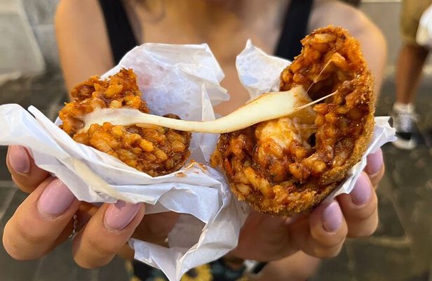 Street food and pasta in Rome 