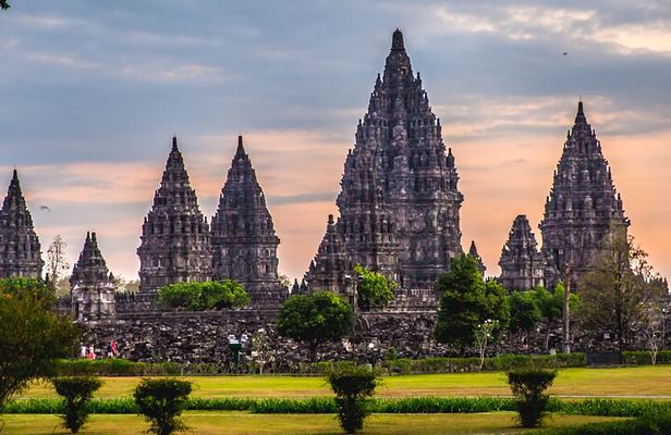 Yogyakarta: Borobudur (climb), Prambanan & Other Visit By Request