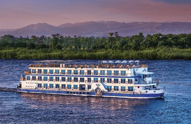  4-Night Nile Cruise with Flights included + HOT AIR BALLON