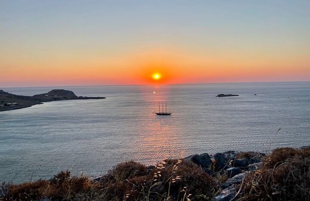 Small group hiking from Pefkos to Navarone Bay at sunrise