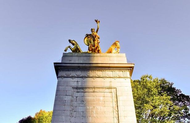 New York News and Media Walking Tour