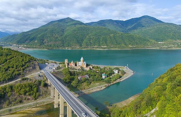 10-Day Private Tour of Georgia from Tbilisi with Pickup